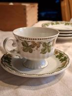 kop en schotel Eschenbach, Ophalen of Verzenden, Zo goed als nieuw, Porselein, Kop en/of schotel