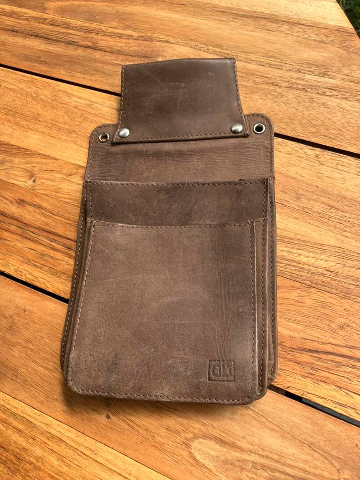 Horeca portemonnee, kelnerbeurs,Double D, Sieraden, Tassen en Uiterlijk, Portemonnees, Zo goed als nieuw, Overige merken, Bruin