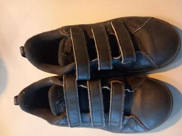 Zwarte sneakers van Adidas Mt 31 beschikbaar voor biedingen