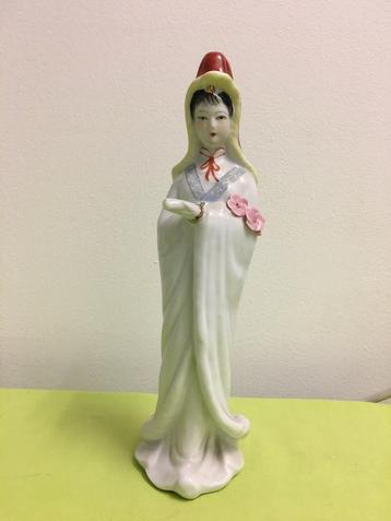 Japanse of Chinese vrouwenbeeld van porselein 29cm beschikbaar voor biedingen