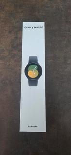 Samsung galaxy watch 5, Sieraden, Tassen en Uiterlijk, Smartwatches, Ophalen of Verzenden, Zo goed als nieuw, Zwart, Android