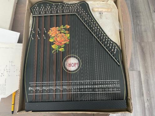 grote TAFELHARP / CITER van Hopf met stemsleutel  - WD014, Muziek en Instrumenten, Snaarinstrumenten | Harpen, Gebruikt, Ophalen of Verzenden