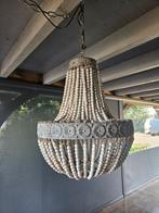 Stoere metalen hanglamp met houten kralen, lichtgrijs/taupe, Huis en Inrichting, Ophalen, Zo goed als nieuw, Rond, 50 cm of meer