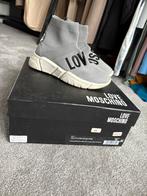 Moschino sneakers, Kleding | Dames, Schoenen, Ophalen of Verzenden, Zo goed als nieuw, Sneakers of Gympen