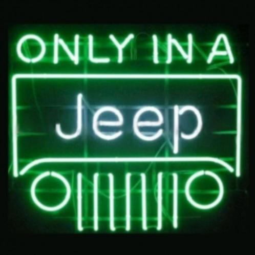 Only in a jeep neon licht reclame garage showroom neons USA, Verzamelen, Merken en Reclamevoorwerpen, Nieuw, Lichtbak of (neon) lamp