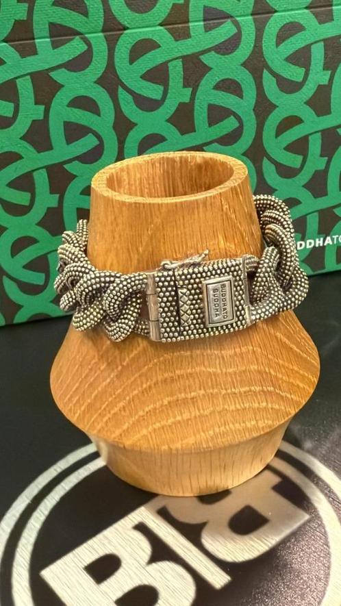 BUDDHA TO BUDDHA ARMBAND TYPE 076 E KRISTEL 19 CM € 279,95, Sieraden, Tassen en Uiterlijk, Armbanden, Zo goed als nieuw, Zilver