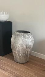 Oude pot Olijfpot olijfkruik, Ophalen