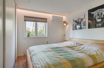 Eikenhouten Bed 180x210 beschikbaar voor biedingen