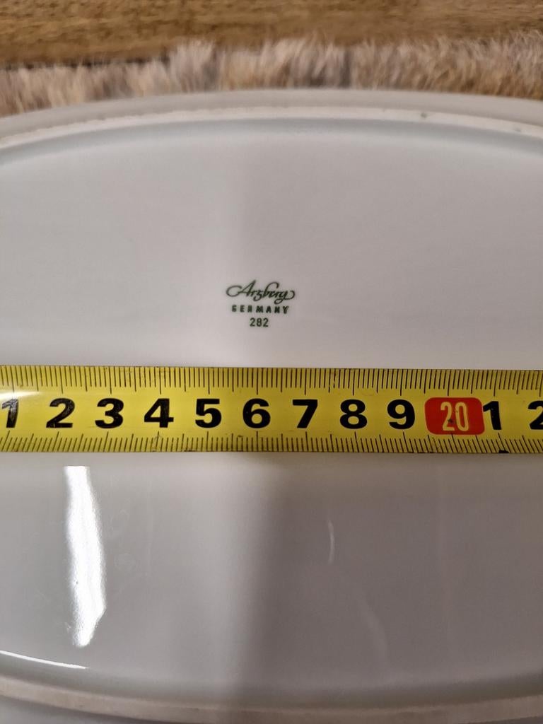 Mooie vintage broodschaal van Arsberg Germany, Overige typen, Ophalen of Verzenden, Zo goed als nieuw, Overige stijlen