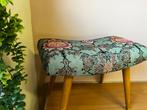 Vintage Voetenbankje met Bloempatroon, Kinderen en Baby's, Kinderkamer | Bedden, Ophalen of Verzenden, Gebruikt, Minder dan 140 cm