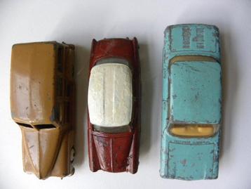 3 stuks oude  Dinky Toys beschikbaar voor biedingen