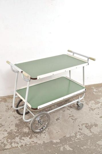 Vintage serveerwagen trolley klooster jaren 60 beschikbaar voor biedingen
