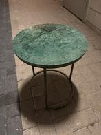 Bijzettafel groen marmer / goud-donker onderstel, Huis en Inrichting, Tafels | Bijzettafels, Overige materialen, Minder dan 55 cm