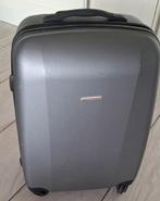 Koffer Titan maat M afm: H56xB44xD27 cm, Sieraden, Tassen en Uiterlijk, Koffers, 35 tot 45 cm, Gebruikt, Hard kunststof, Slot