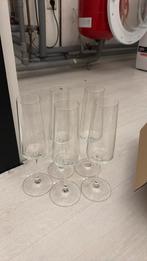 5 champagneglazen, Ophalen, Zo goed als nieuw, Overige typen
