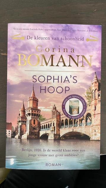 Corina Bomann - Sophia's hoop