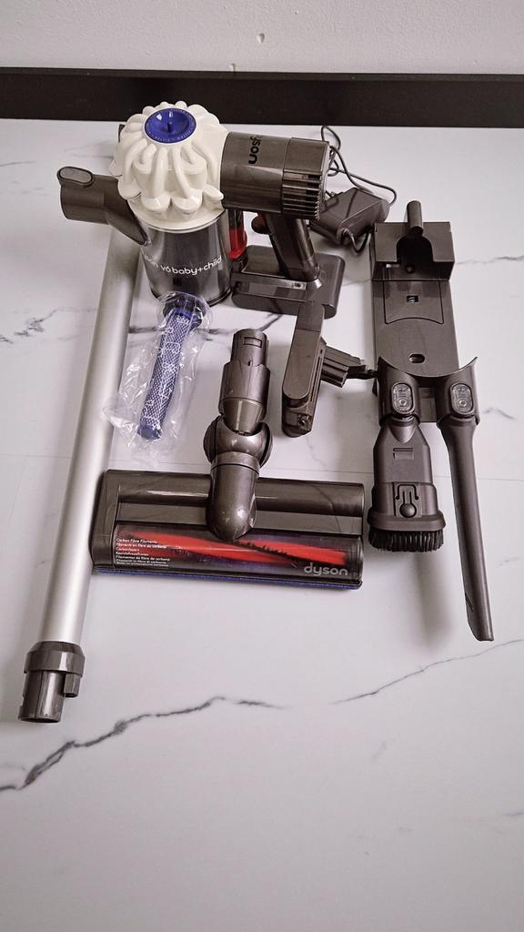 Dyson V6 Baby+Child Stofzuiger - Nieuwstaat!, Witgoed en Apparatuur, Stofzuigers, Zo goed als nieuw, Stofzuiger, Minder dan 1200 watt