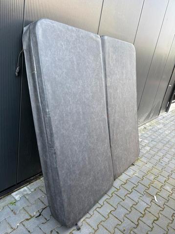 Spa jacuzzi cover deksel afdekking 200 x 200 cm beschikbaar voor biedingen