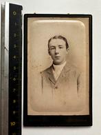 CDV jonge man, H van der Zijl Amsterdam, Ophalen of Verzenden, Voor 1940, Zo goed als nieuw, Overige onderwerpen