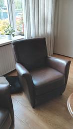 2 Fauteuils bruin lederlook, Huis en Inrichting, Fauteuils, Ophalen