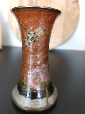 Vintage Messing Vaasje met Emaille beschikbaar voor biedingen