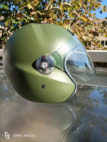 HELM, TENTOONSTELLING, RECLAME beschikbaar voor biedingen