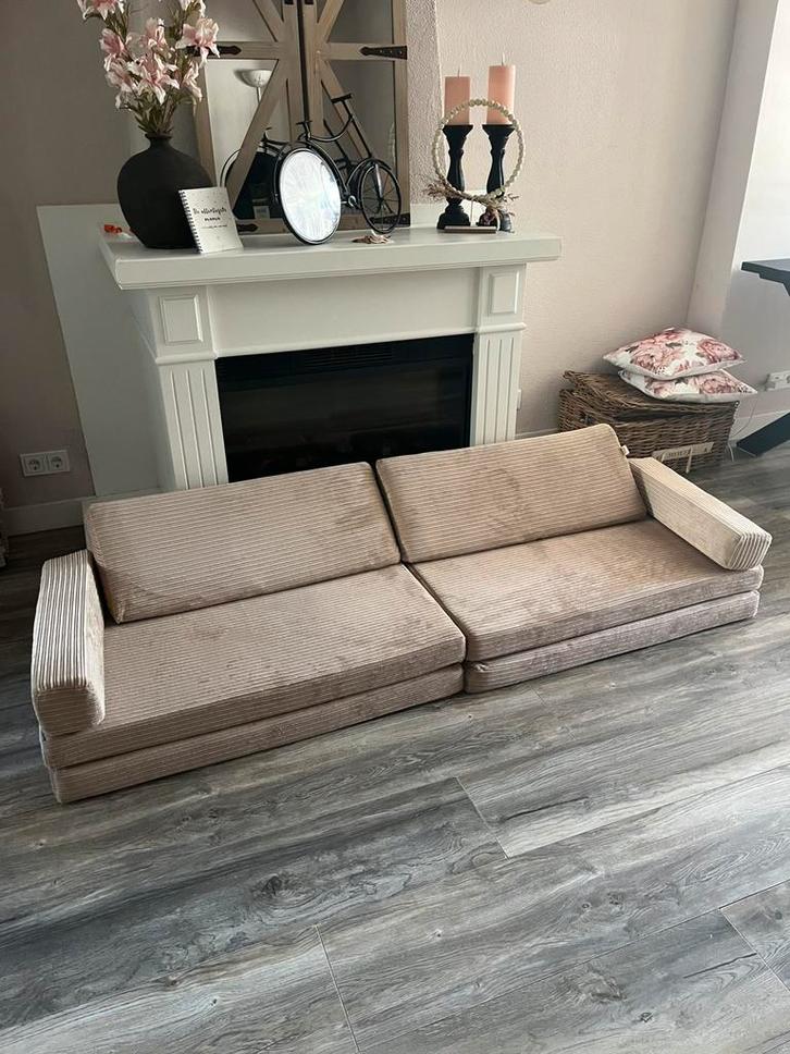 NIEUW!! Geweldig mooie en praktische slaapbank/ speelbank!!, Huis en Inrichting, Slaapkamer | Slaapbanken, Nieuw, 70 cm of minder