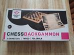 Schaken en backgammon in houten verpakking, Ophalen of Verzenden, Zo goed als nieuw