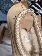 Ugg Tasman Pantoffels - Comfortabel en Stijlvol!, Kleding | Dames, Schoenen, Ophalen of Verzenden, Nieuw, Beige, Pantoffels of Sloffen