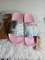 Levi's zilver/roze meisjes badslippers maat 37, Meisje, Overige typen, Nieuw, Ophalen of Verzenden