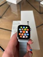 Apple Watch SE 40 mm 2024, Sieraden, Tassen en Uiterlijk, Smartwatches, Ophalen of Verzenden, Zo goed als nieuw, Zilver, IOS