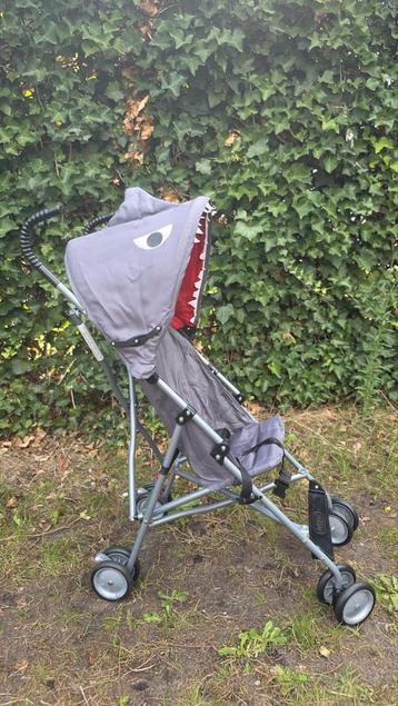 Leuke buggy – Cosco Kids Shark design – Weinig gebruikt beschikbaar voor biedingen