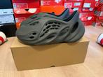 Yeezy Foamrunner US11/EU46, Kleding | Heren, Schoenen, Zwart, Nieuw, Ophalen of Verzenden, Sneakers of Gympen