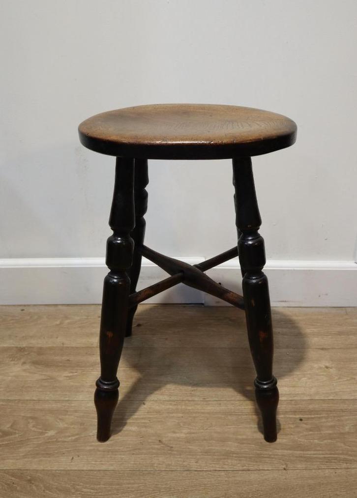 Antiek Engels krukje, stool, Antiek en Kunst, Antiek | Meubels | Stoelen en Banken, Ophalen of Verzenden