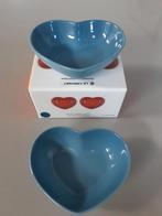 2 hartvormige Schaaltjes Le Creuset Chambray blauw Nieuw, Huis en Inrichting, Keuken | Servies, Nieuw, Ophalen of Verzenden, Schaal of Schalen