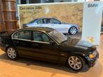 BMW 328i UT models Dealer edition Cosmos Schwarz, Hobby en Vrije tijd, Modelauto's | 1:18, Nieuw, Ophalen of Verzenden, UT Models