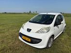 Peugeot 107 1.0 12V 3DR 2007 Wit, Voorwielaandrijving, 4 stoelen, Handgeschakeld, Particulier