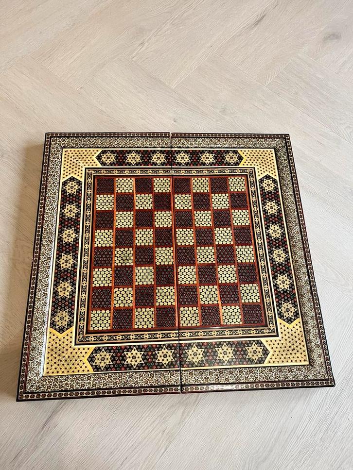 Handgemaakte Perzische Backgammon & Schaakbord – Khatam4949, Sieraden, Tassen en Uiterlijk, Broches, Zo goed als nieuw, Overige materialen