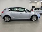 Opel Astra 1.4 Turbo Business+ / 140PK / NAVI / PDC / H.LEDE, Auto's, Opel, Voorwielaandrijving, Euro 5, Gebruikt, 4 cilinders