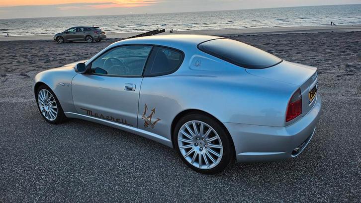 Maserati 2004 Grijs, Auto's, Maserati, Particulier, GranCabrio, ABS, Achteruitrijcamera, Benzine, Coupé, Geïmporteerd, Zilver of Grijs