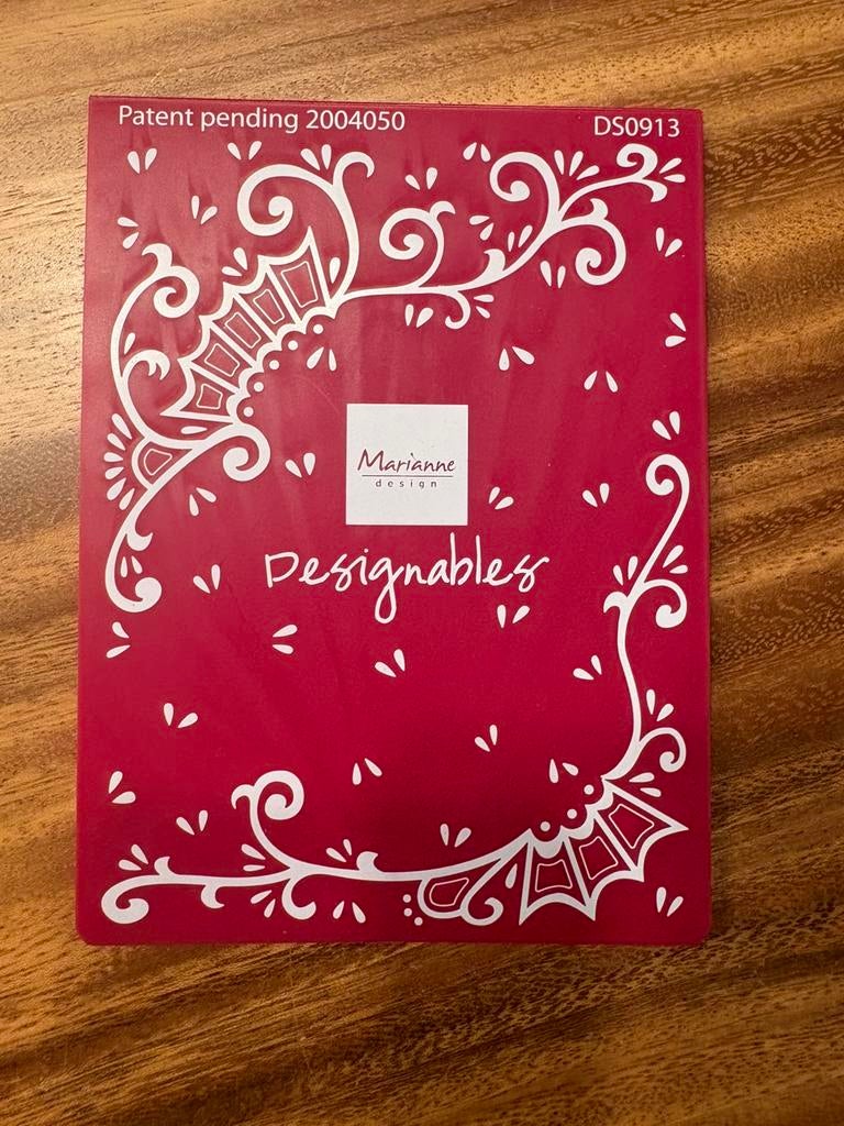Marianne design embossing / snijmal, Ophalen of Verzenden, Zo goed als nieuw, Overige thema's, Pons of Mal