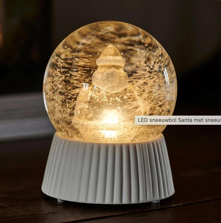 Sneeuwbol beeld Kerst Kerstman Sneeuw NIEUW motor, Verzamelen, Beelden en Beeldjes, Nieuw, Mens, Ophalen of Verzenden