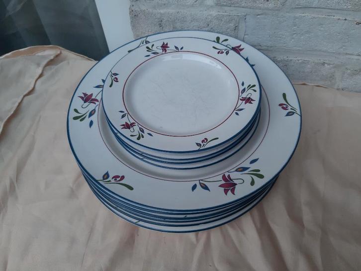 Copenhagen Stoneware serviesgoed,, Huis en Inrichting, Keuken | Servies, Zo goed als nieuw, Bord(en), Overige stijlen, Porselein