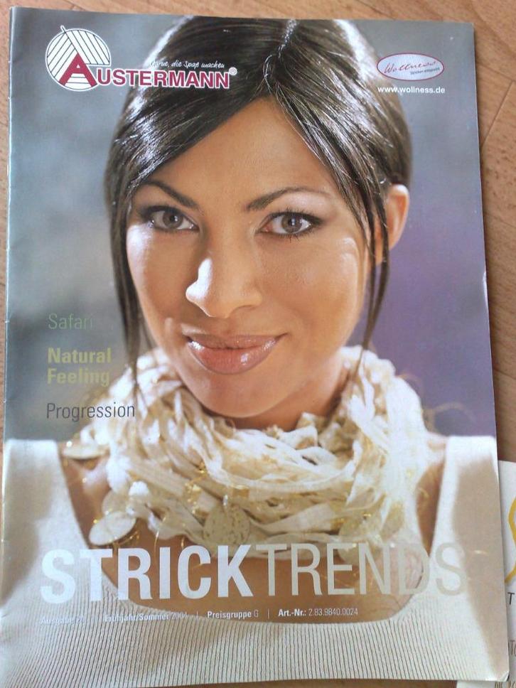 Strick trends voorjaar/zomer 2004 nr. 24, Hobby en Vrije tijd, Breien en Haken, Zo goed als nieuw, Breien, Patroon of Boek, Verzenden