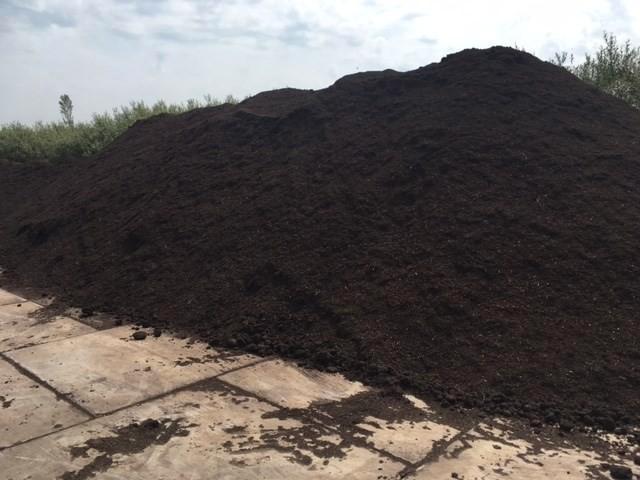 Te koop compost | Verrijkte teelaarde | tuinturf leveren, Tuin en Terras, Aarde en Mest, Tuinaarde, Ophalen of Verzenden