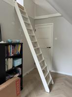 Witte zoldertrap, ruimtebesparend, Doe-het-zelf en Verbouw, Ladders en Trappen, Ophalen, Gebruikt, Trap, 2 tot 4 meter