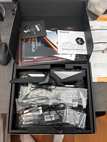 Aorus X570 Ultra Moederbord (wellicht defect) beschikbaar voor biedingen