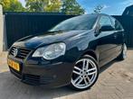 Volkswagen Polo 1.4 16V 59KW 2008 Zwart✅, Voorwielaandrijving, Stof, Zwart, 4 cilinders