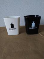 2 Disaronno Glazen - Zwart & Wit - Vierkant Model, Ophalen of Verzenden, Zo goed als nieuw, Borrel- of Shotglas