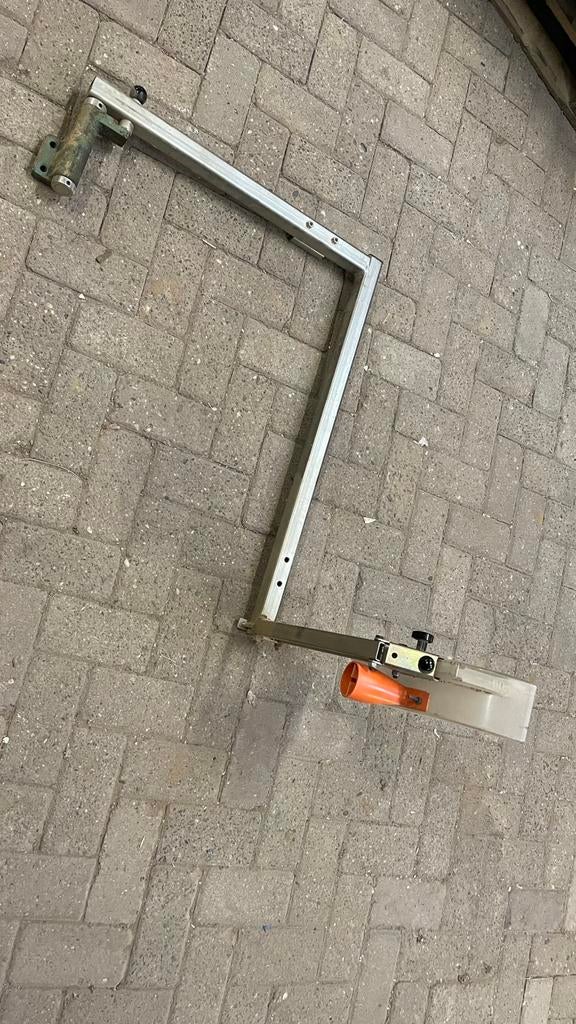 Afzuiging voor boven de zaag x31, Ophalen